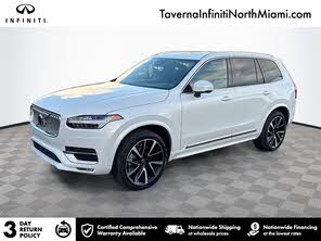 Volvo XC90 B5 Plus Bright Theme AWD