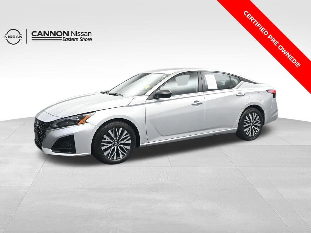 2024 Nissan Altima 2.5 SV FWD