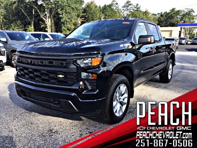 2026 Chevrolet Silverado 1500 Custom Crew Cab 4WD