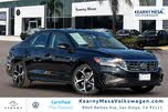 Volkswagen Passat 2.0T R-Line FWD