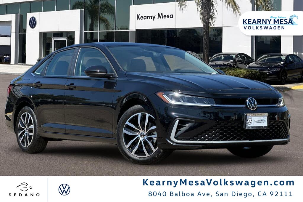 2025 Volkswagen Jetta SE FWD