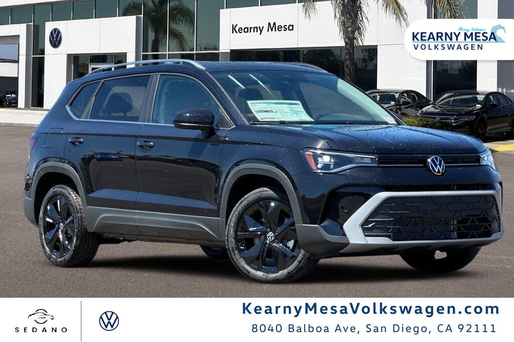 2025 Volkswagen Taos SE FWD