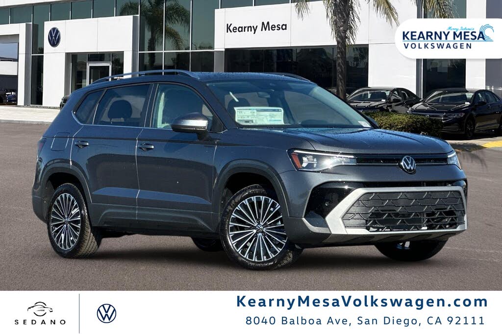 2025 Volkswagen Taos SE FWD