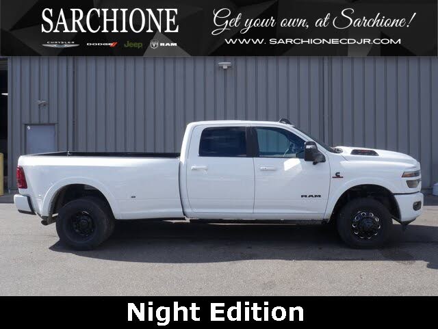 2026 RAM 3500 Limited Crew Cab LB DRW 4WD