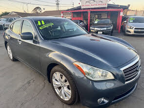 INFINITI M37 RWD
