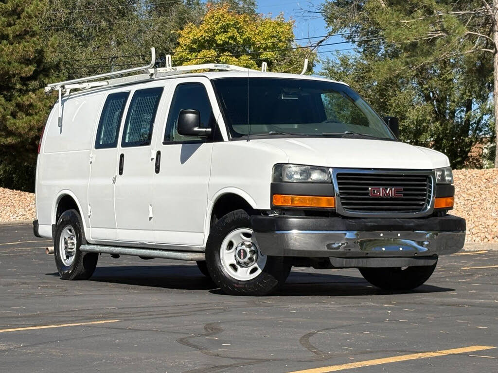 2015 GMC Savana Cargo 2500 RWD