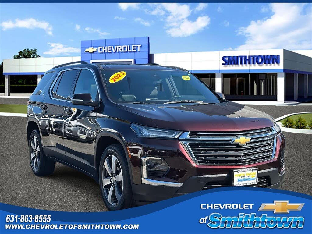 2023 Chevrolet Traverse LT Leather AWD