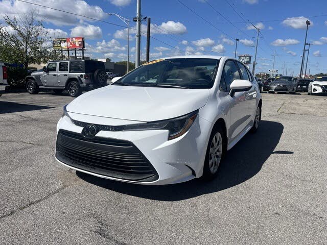 2024 Toyota Corolla LE FWD