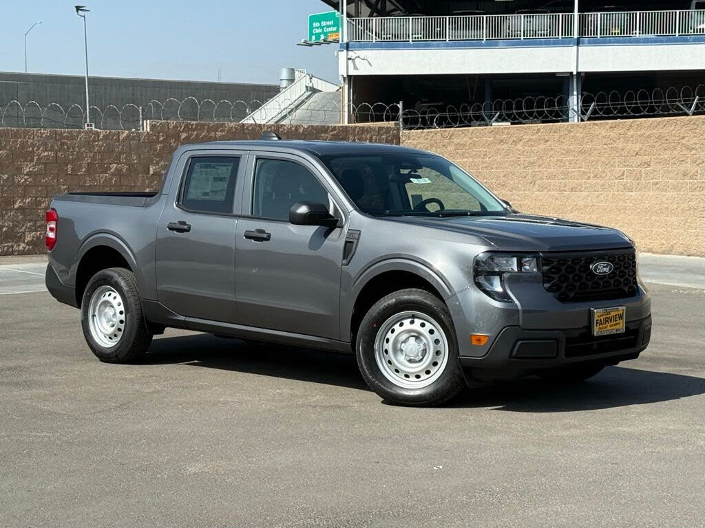 2025 Ford Maverick XL SuperCrew FWD