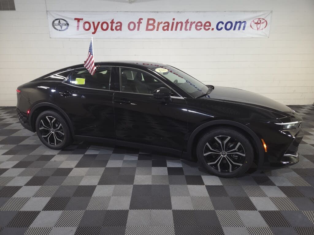 2024 Toyota Crown XLE AWD