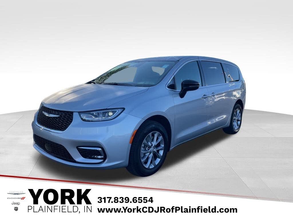 2026 Chrysler Pacifica Select AWD