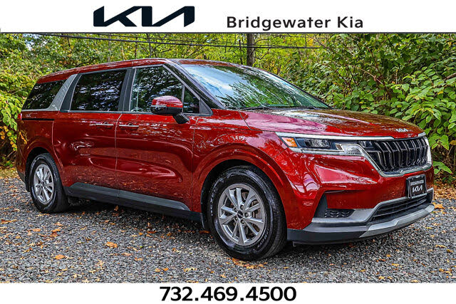 2023 Kia Carnival LX FWD