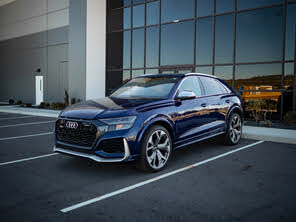 Audi RS Q8 4.0T quattro AWD