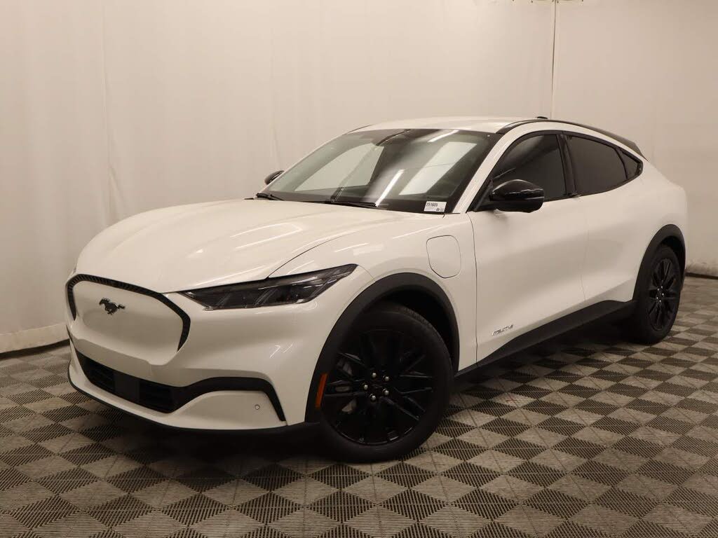 2025 Ford Mustang Mach-E Select RWD