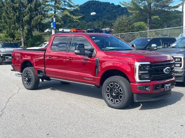 2026 Ford F-250 Super Duty Platinum Crew Cab 4WD