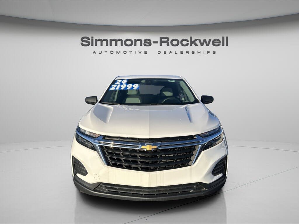 2024 Chevrolet Equinox LS AWD with 1FL