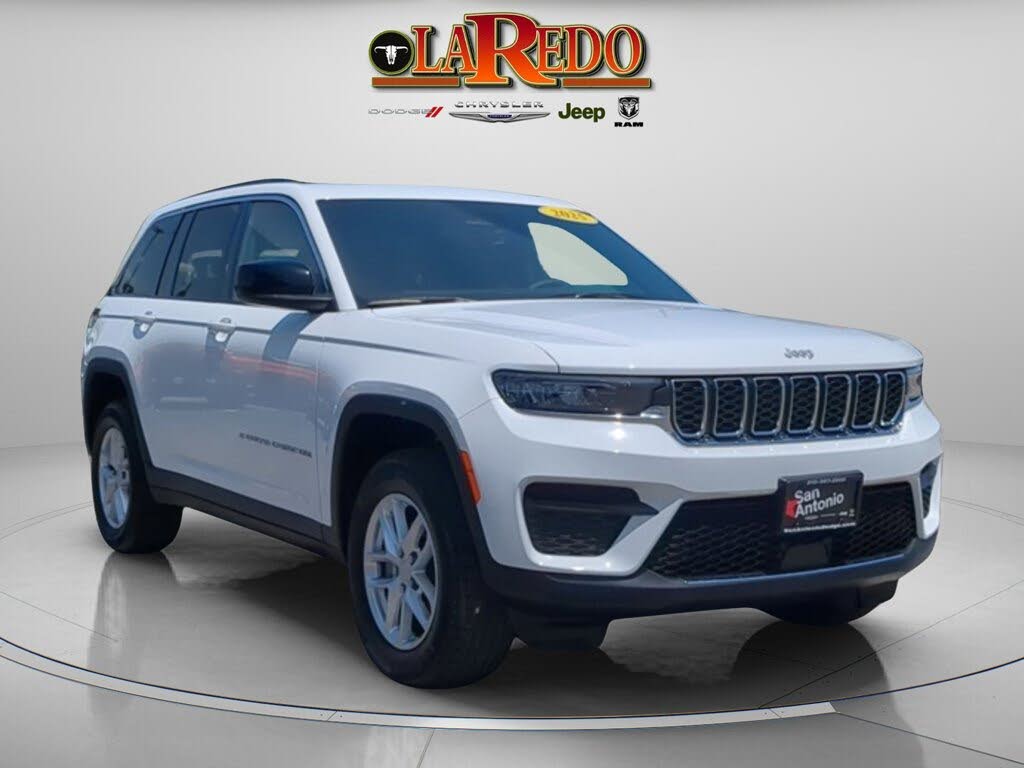 2025 Jeep Grand Cherokee Laredo X RWD