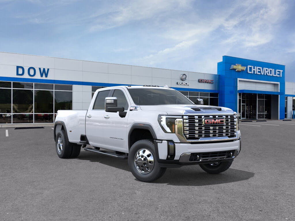 2026 GMC Sierra 3500HD Denali Crew Cab 4WD