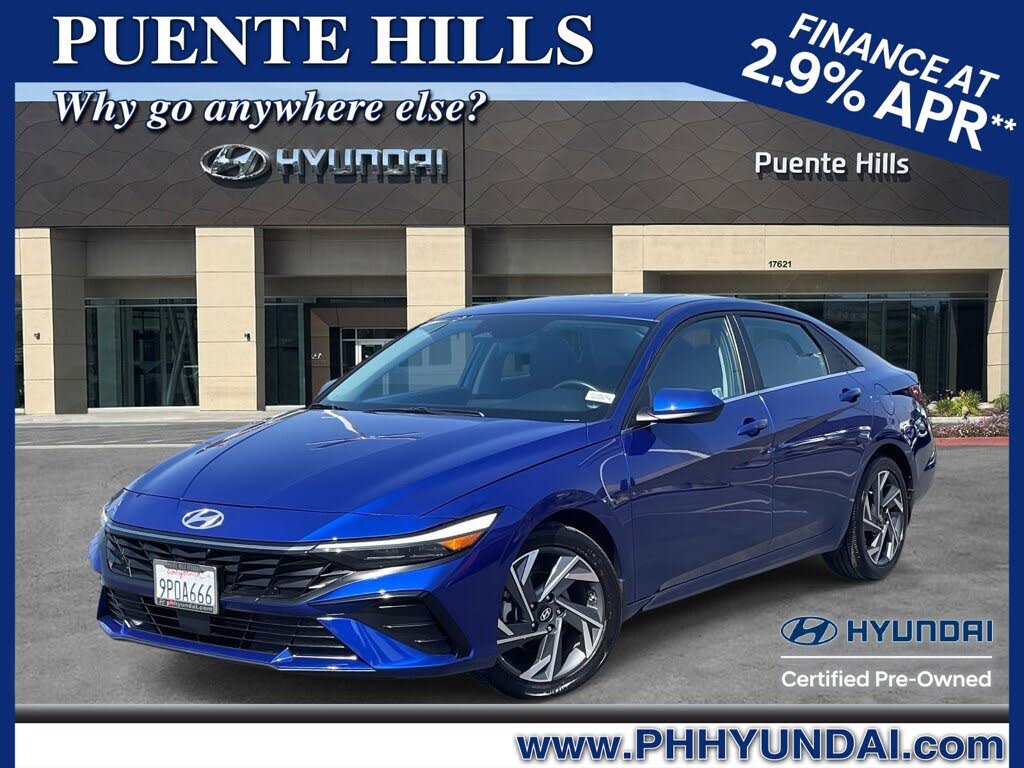 2024 Hyundai Elantra SEL FWD