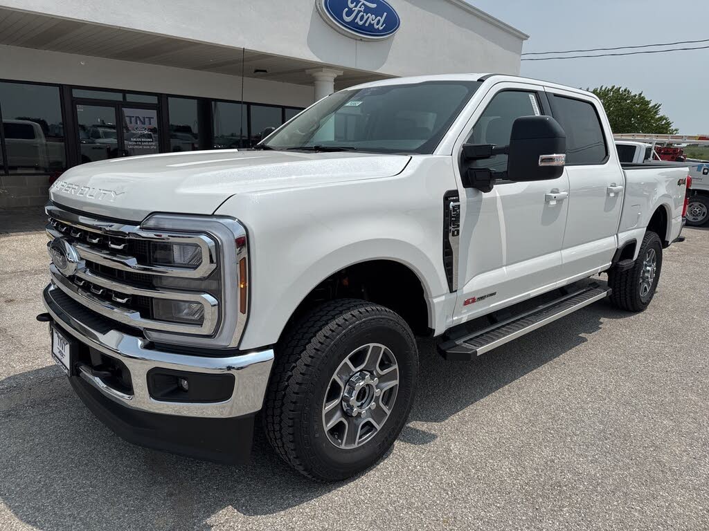 2025 Ford F-350 Super Duty Lariat Crew Cab 4WD
