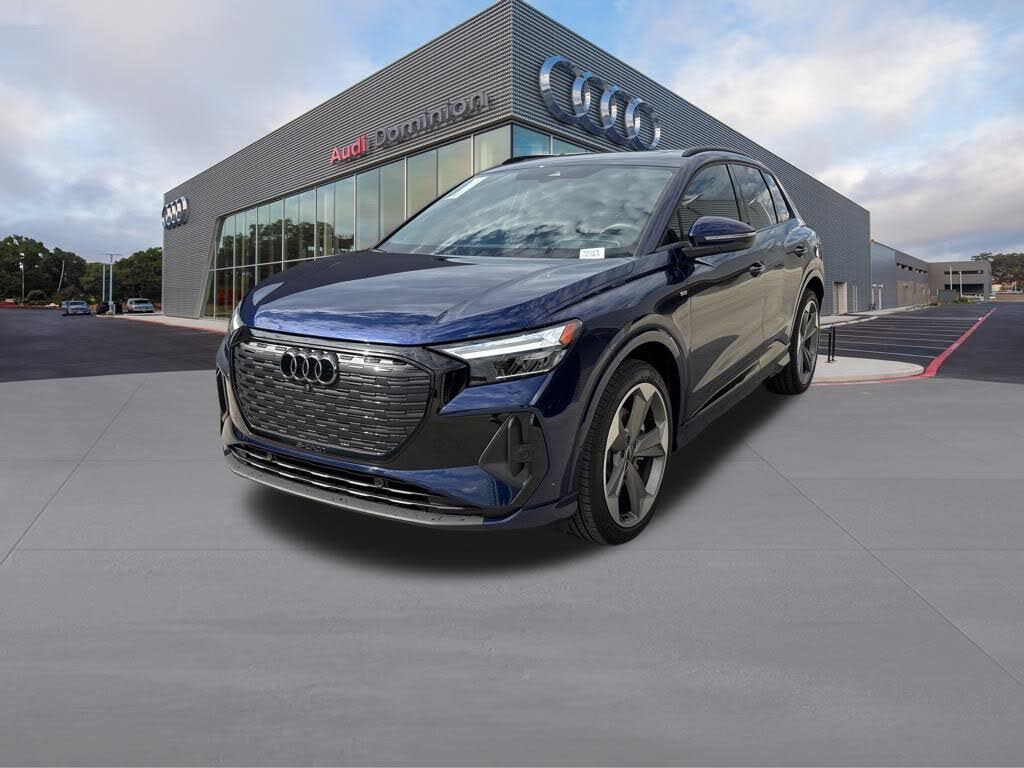 2026 Audi Q4 e-tron quattro Premium Plus 55