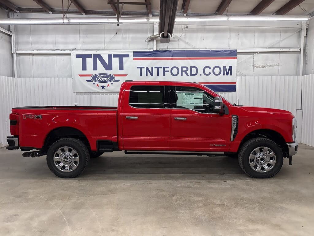 2026 Ford F-350 Super Duty Lariat Crew Cab 4WD