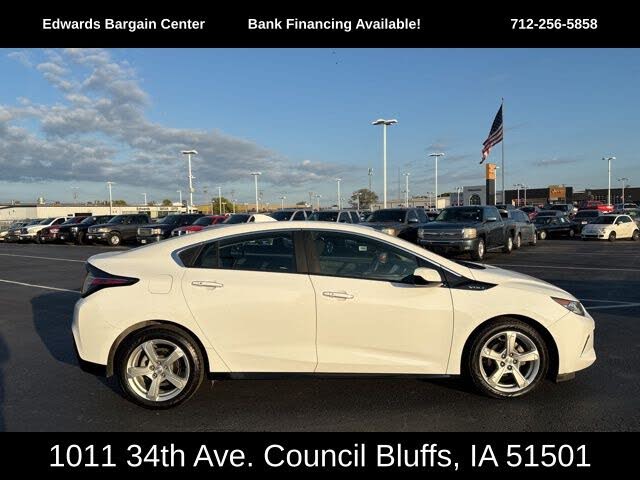 2018 Chevrolet Volt LT FWD