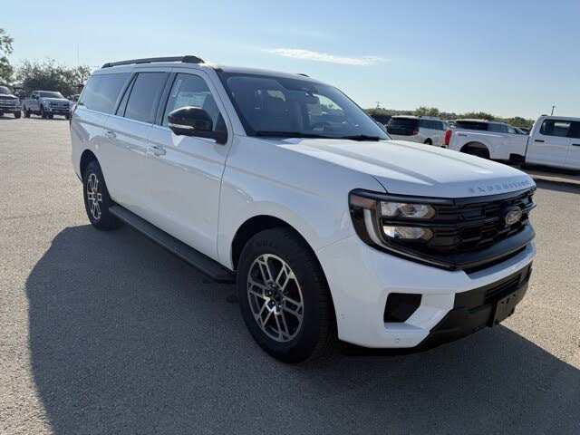2025 Ford Expedition MAX Active RWD