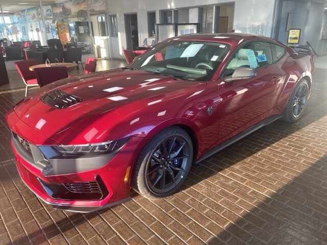 2025 Ford Mustang Dark Horse Fastback RWD