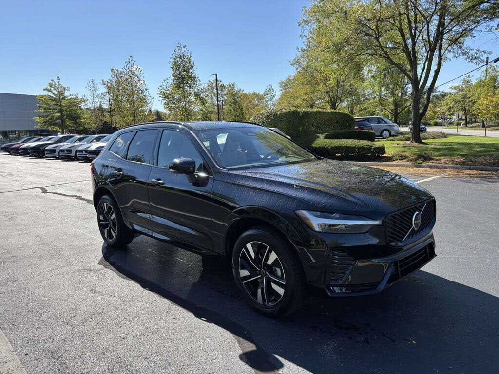 2026 Volvo XC60 B5 Plus AWD
