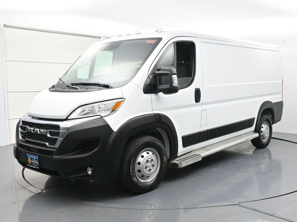 2023 RAM ProMaster 2500 136 Low Roof Cargo Van FWD