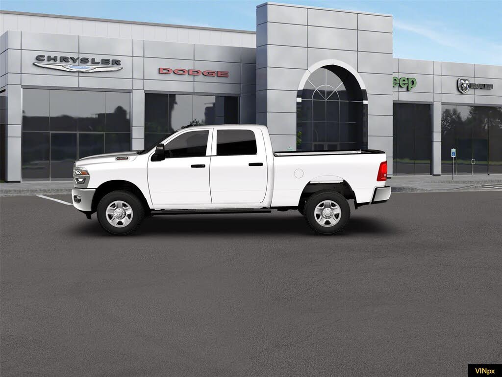 2026 RAM 2500 Tradesman Crew Cab 4WD
