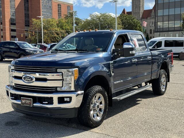 2017 Ford F-250 Super Duty Lariat Crew Cab 4WD