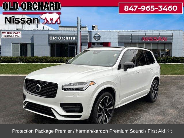 2023 Volvo XC90 Recharge T8 Plus Dark Theme eAWD