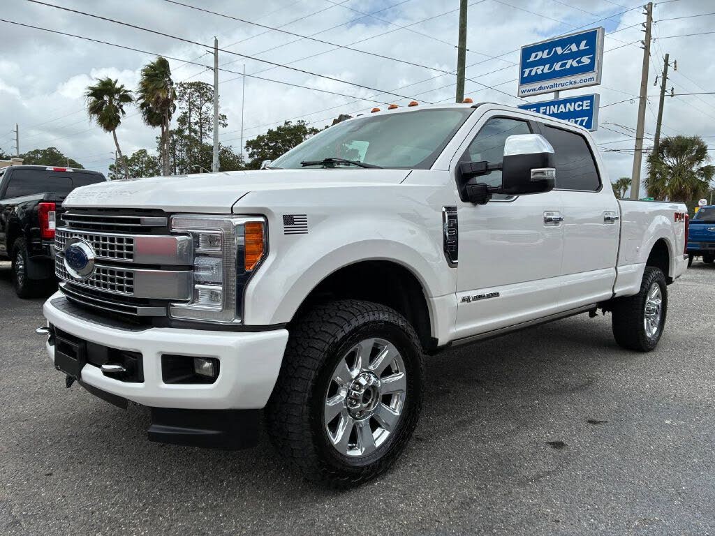 2018 Ford F-350 Super Duty Platinum Crew Cab 4WD