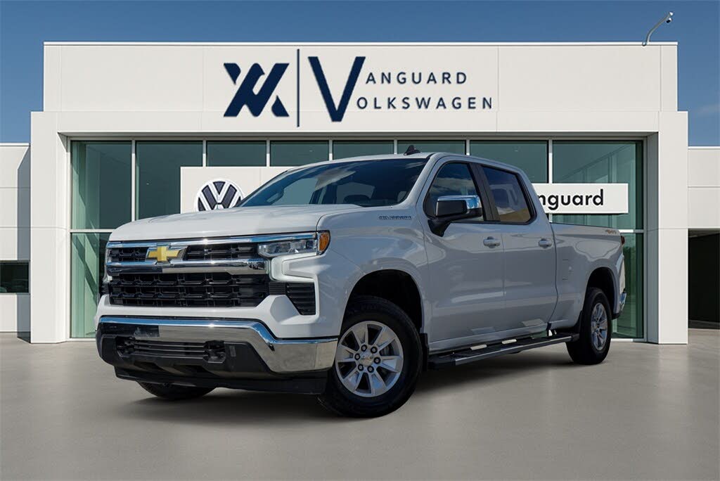 2024 Chevrolet Silverado 1500 LT Crew Cab 4WD