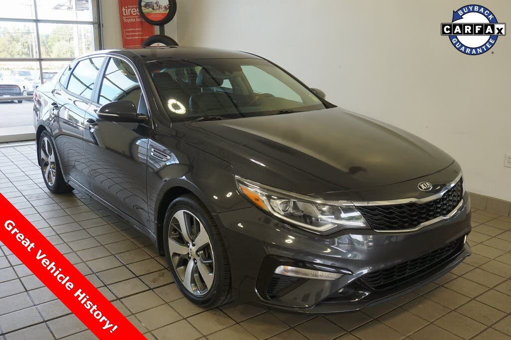 2019 Kia Optima S FWD