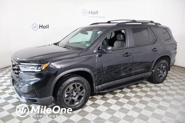 2025 Honda Pilot TrailSport AWD