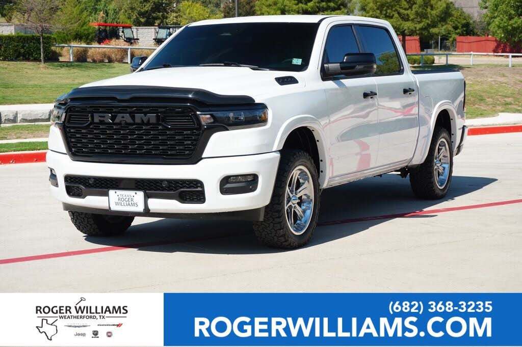 2025 RAM 1500 Big Horn Crew Cab 4WD