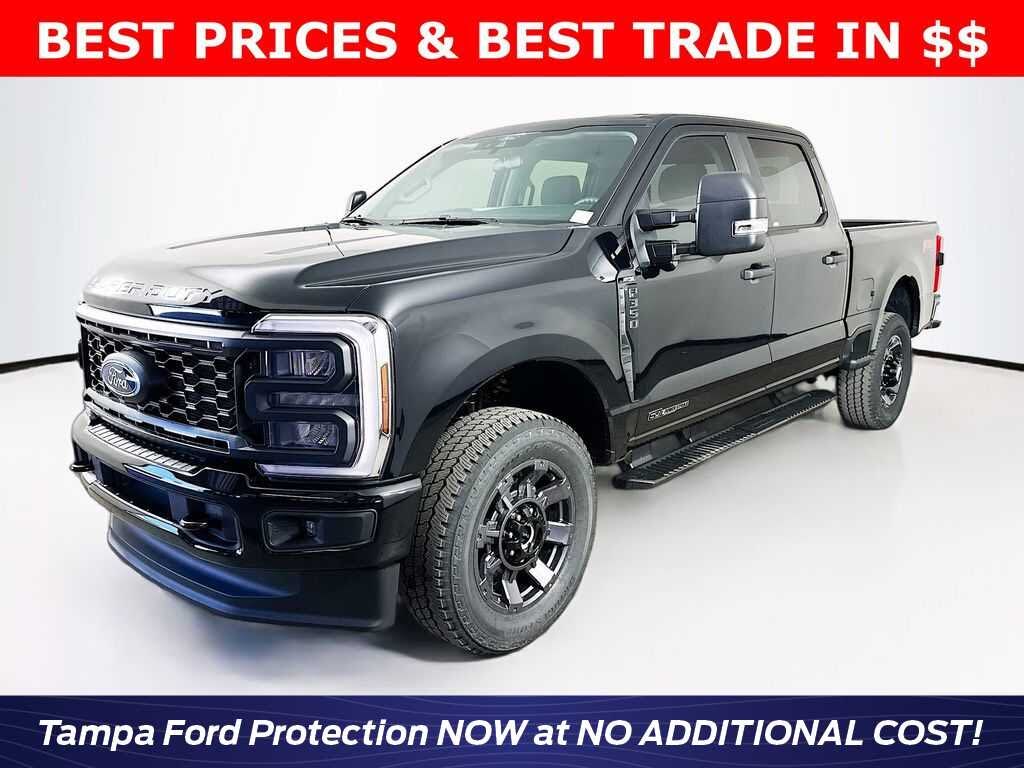 2025 Ford F-350 Super Duty XL Crew Cab 4WD