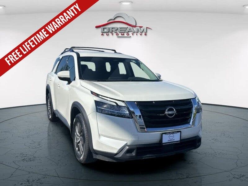 2022 Nissan Pathfinder SV 4WD