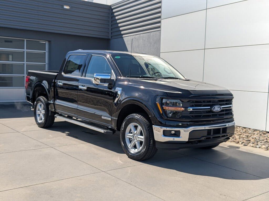 2025 Ford F-150 XLT SuperCrew 4WD