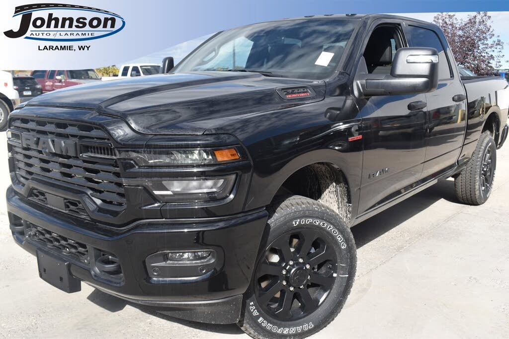 2025 RAM 2500 Big Horn Crew Cab 4WD