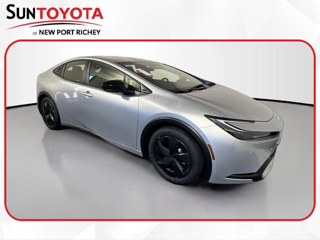 2026 Toyota Prius Plug-In Hybrid SE FWD