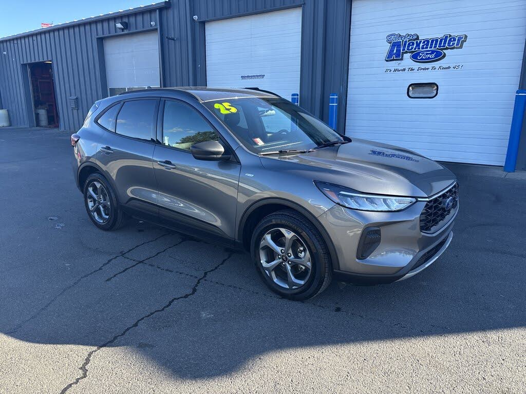 2025 Ford Escape ST-Line AWD