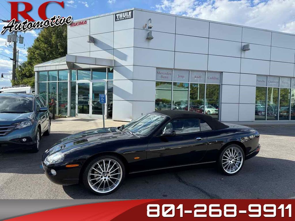 2006 Jaguar XK-Series XK8 Convertible RWD