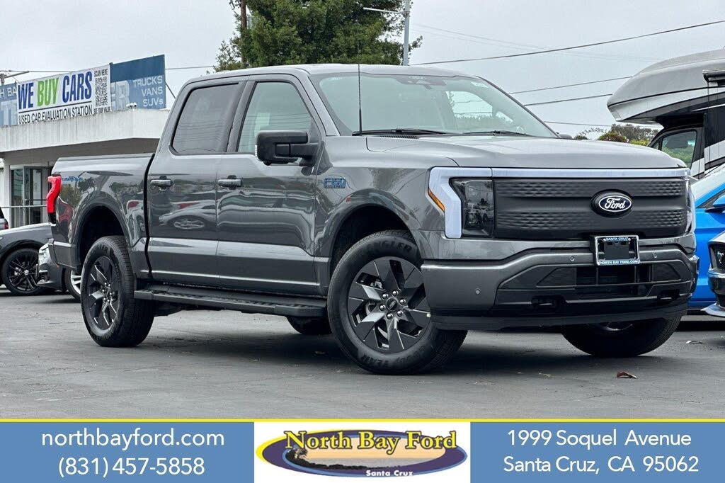 2025 Ford F-150 Lightning Flash SuperCrew AWD