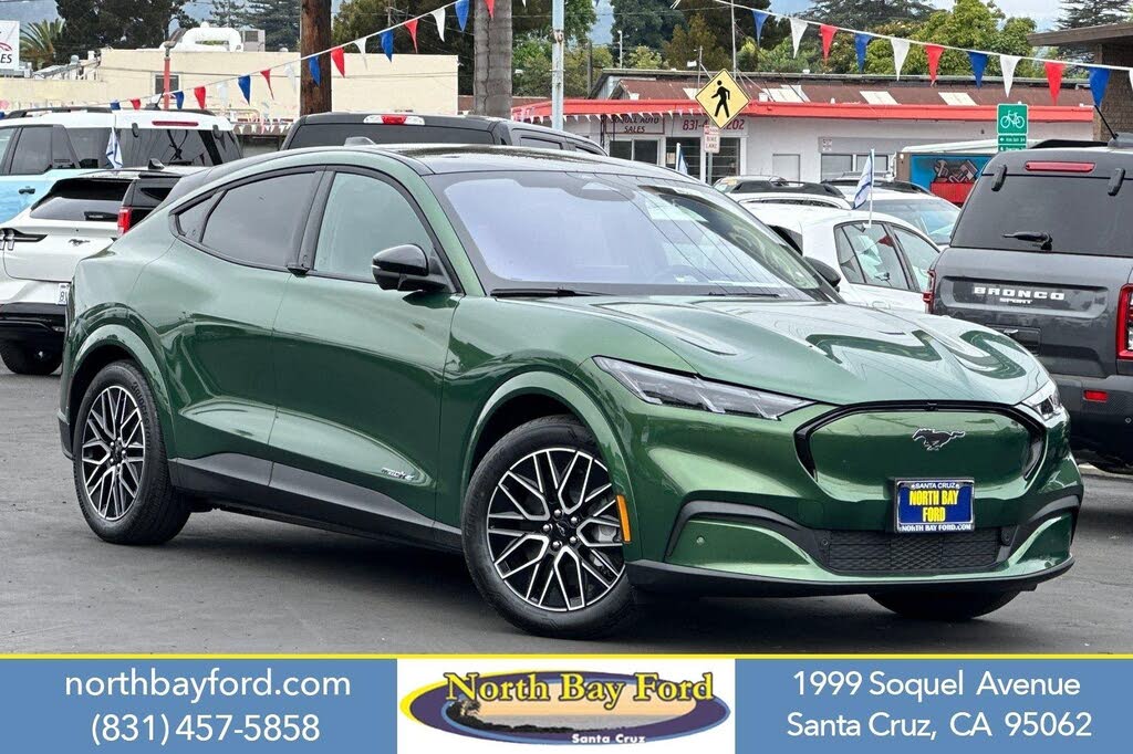 2025 Ford Mustang Mach-E Premium RWD