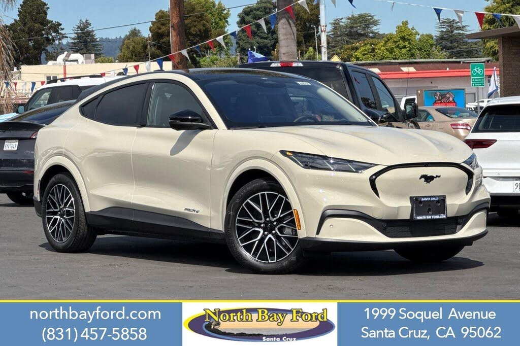 2025 Ford Mustang Mach-E Premium RWD