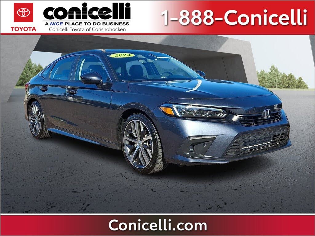 2024 Honda Civic Touring FWD